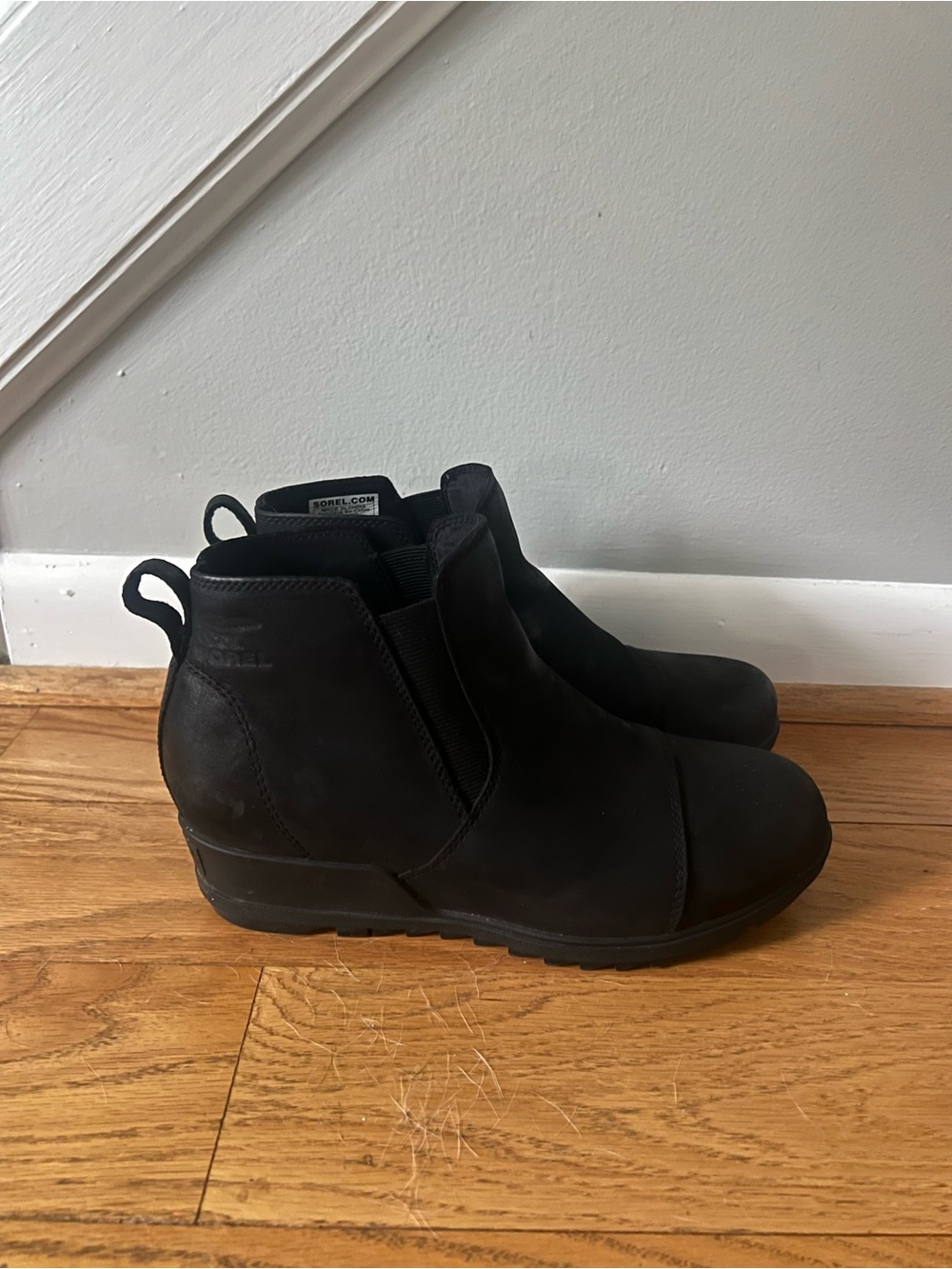 Sorel Black Chelsea Wedge Ankle Boots